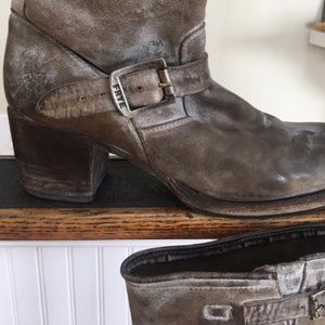 Frye women's size 10 boots